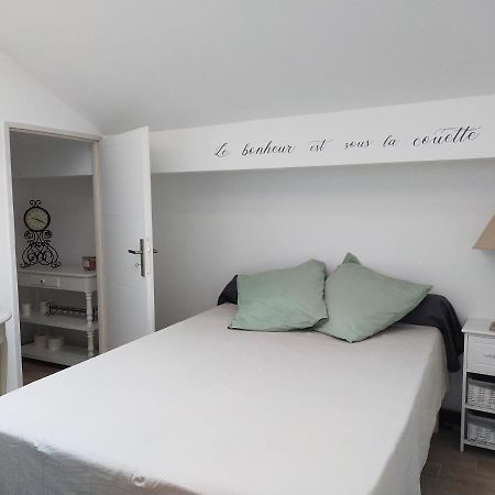 T2 De Standing Pres Du Port, Avec Terrasse Et Clim Apartman La Ciotat Kültér fotó