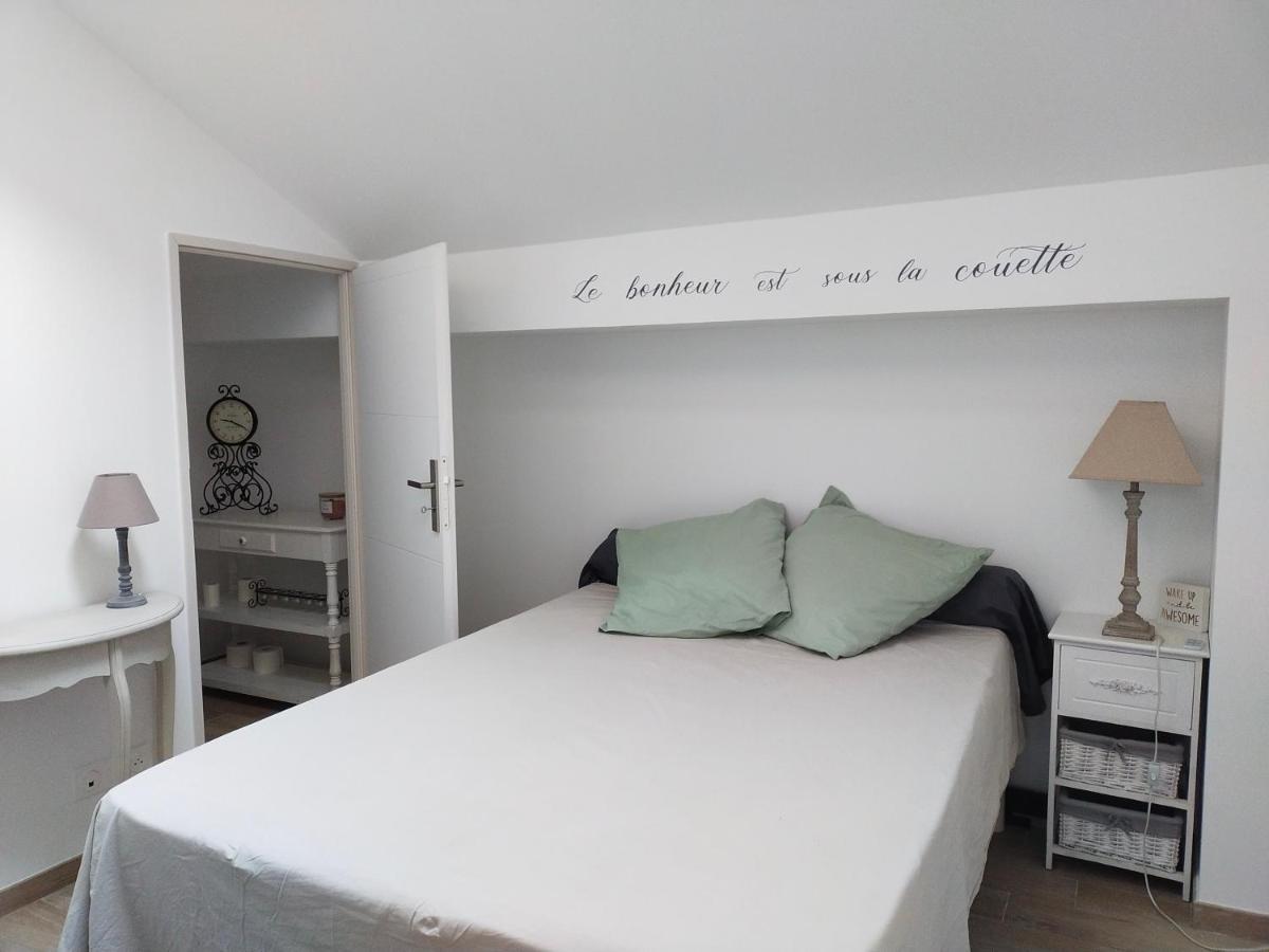 T2 De Standing Pres Du Port, Avec Terrasse Et Clim Apartman La Ciotat Kültér fotó